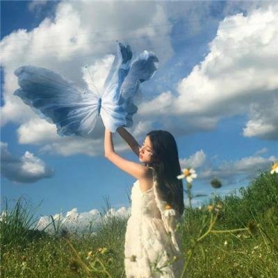 冰属性男子与酷酷女同事